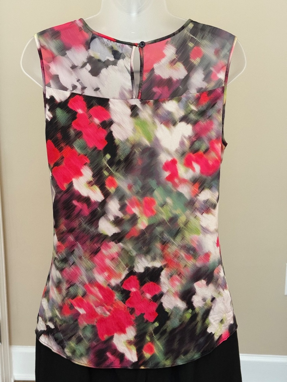 Silk Sleeveless Shell - Picture 2 of 4